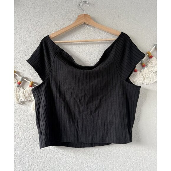 Banana Republic Chantel Off Shoulder Black Ribbed Knit Crop Top Basics NWT XXL - Picture 2 of 7